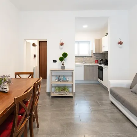 Lightstadium Apartment *